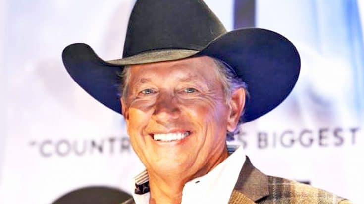 10 Times George Strait Proved He Is ‘The King’ Of Sexy Smiles | Country Music Videos