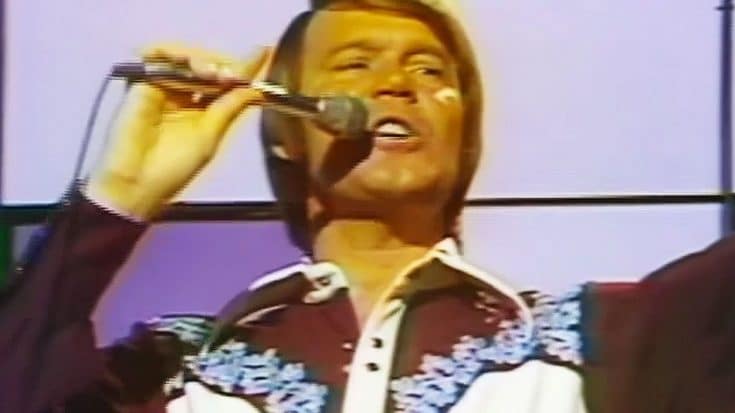 Glen Campbell Brings Us To Church With Lively ‘I Knew Jesus (Before He Was a Star)’ | Country Music Videos