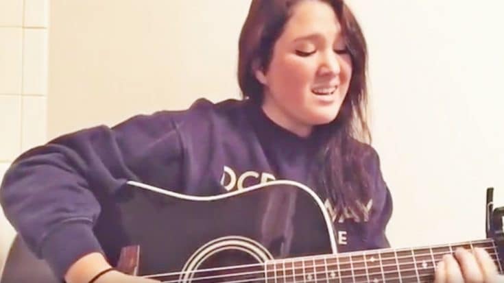 Garth Brooks’ Daughter Honors Leonard Cohen With Haunting Rendition Of ‘Hallelujah’ | Country Music Videos