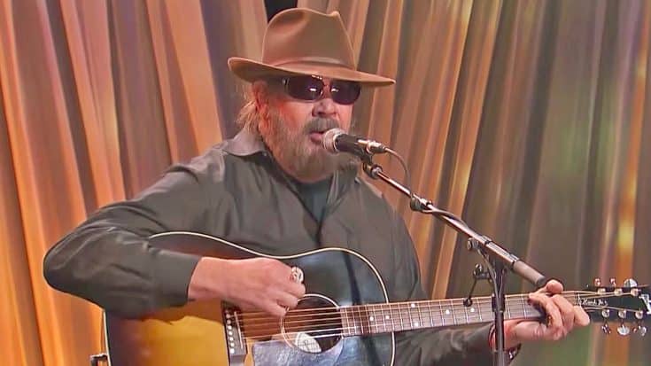 With Nothing But His Voice & Guitar, Hank Jr. Exposes Heart & Soul Through ‘Just Call Me Hank’ | Country Music Videos