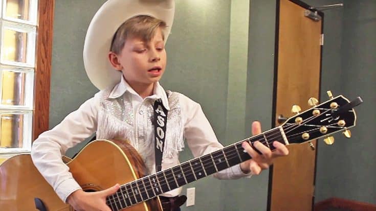 10-Year-Old Hank Williams Look-A-Like Will Floor You With Rendition Of ‘Hey Good Lookin’ | Country Music Videos