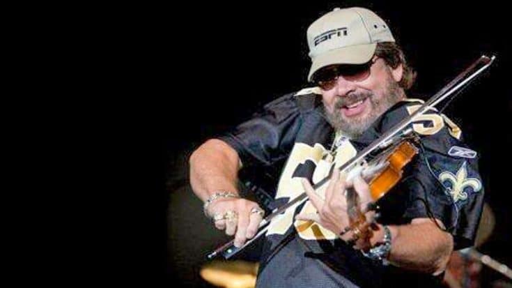 Hank Jr. Delivers Solo Fiddle Performance Of “Foggy Mountain Breakdown” | Country Music Videos