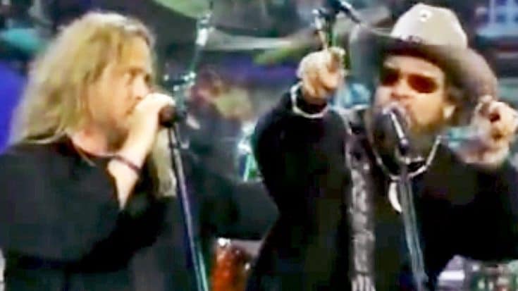 Remember When Hank Jr. & Lynyrd Skynyrd Jammed To ‘Gimme Three Steps’ On Late Night TV? | Country Music Videos