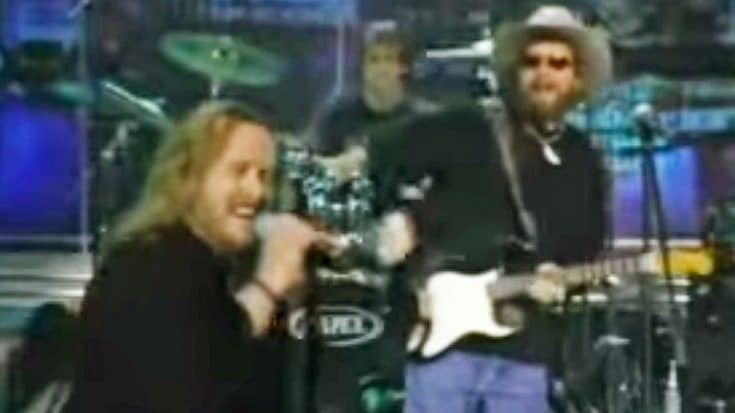 Relive The Moment That Hank Williams Jr. & Skynyrd Killed ‘Gimme Three Steps’ On Late Night TV | Country Music Videos