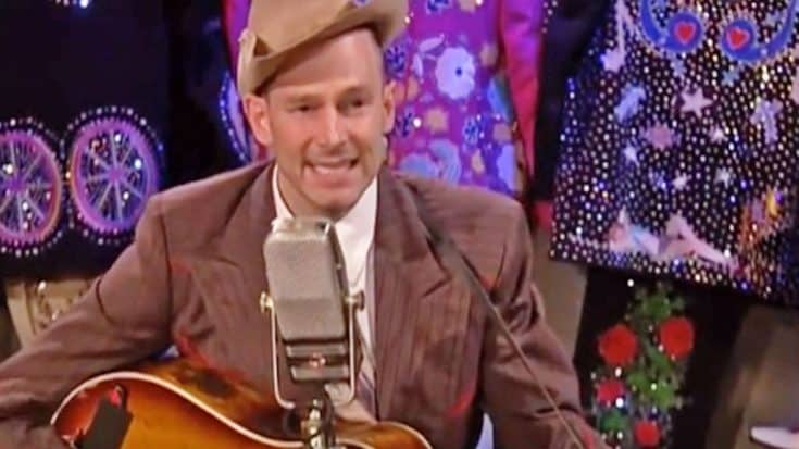Hank Williams’ Grandson Sounds Similar To Him In “Howlin’ At the Moon” Cover | Country Music Videos