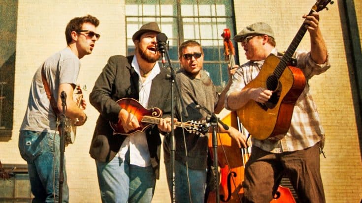 Super-Charged Bluegrass Band Gives The Who’s ‘Pinball Wizard’ A Country Twist | Country Music Videos