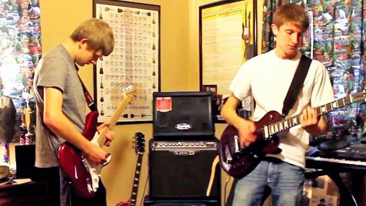 Teen Brothers Crush Out Double Guitar Cover Of Skynyrd’s ‘On The Hunt’ | Country Music Videos
