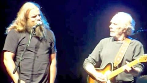 Merle Haggard Invites Jamey Johnson To The Stage For Pure Country ‘Long Black Veil’ | Country Music Videos