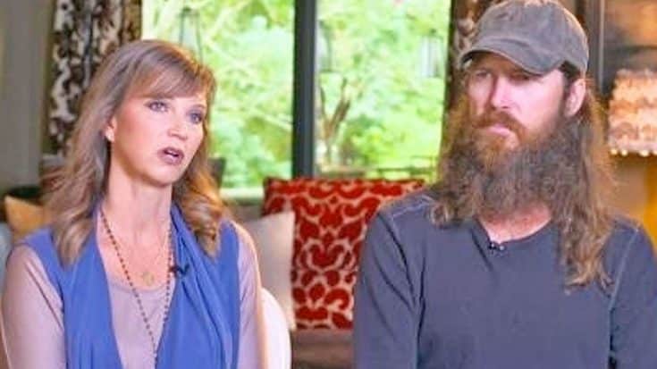 Jase & Missy Robertson Once Told Their Son ‘You Can’t Come Home.’ But Why? | Country Music Videos