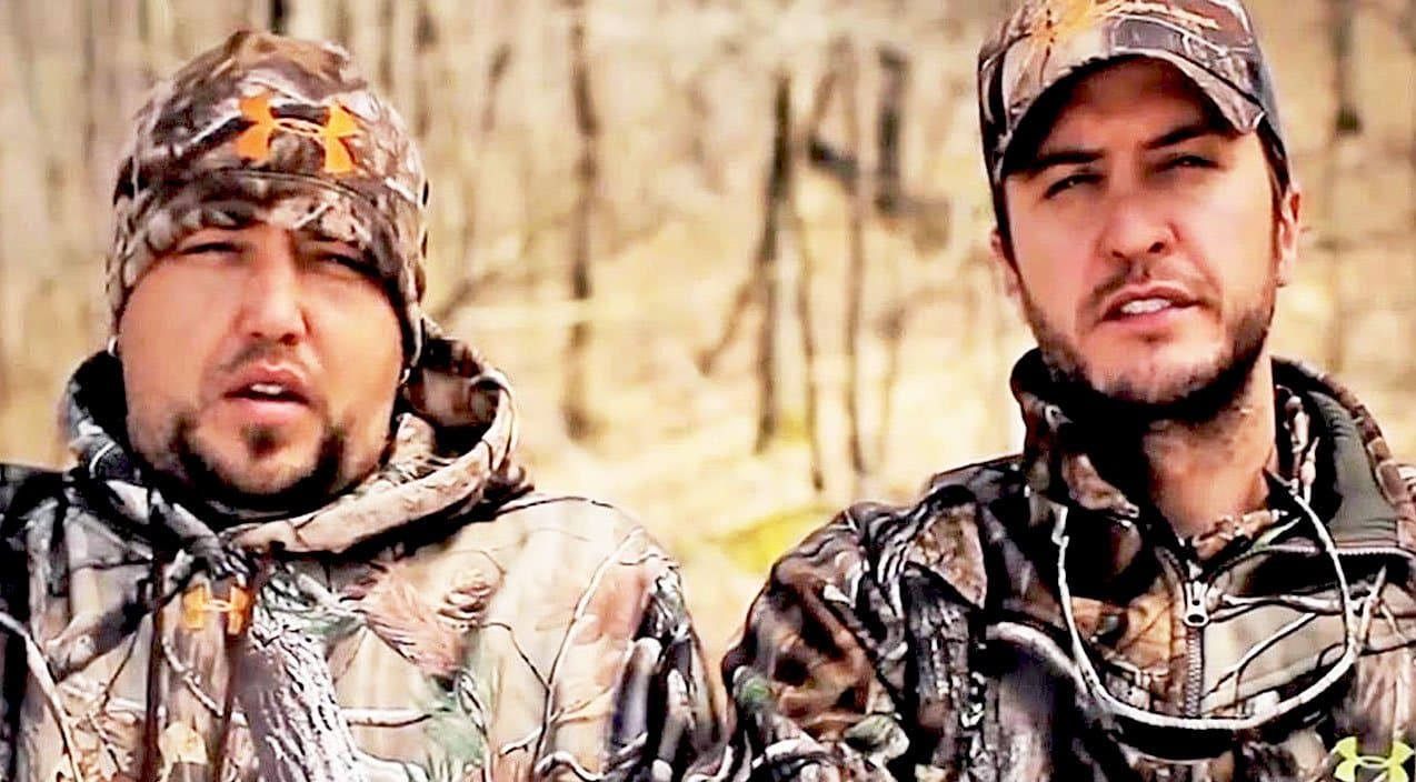 Jason Aldean Dishes Out The Truth About His Friendship With Luke Bryan | Country Music Videos