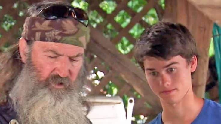 Phil Robertson Sends Grandson Shocking Message Before Fox & Friends Appearance | Country Music Videos