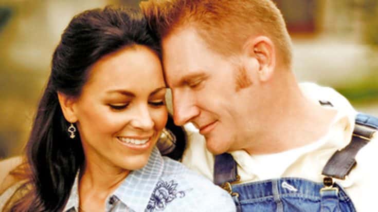 DETAILS: Joey + Rory Announce Upcoming Weekend Concerts Are NOT Cancelled | Country Music Videos