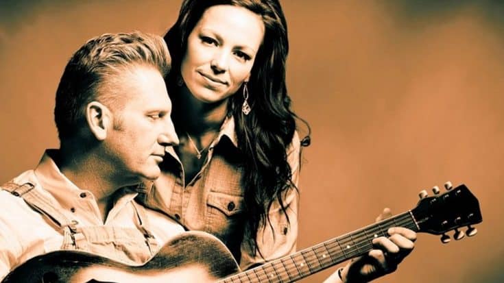 Joey + Rory Feek Need Our Prayers After Emotional Decision To Stop Cancer Treatments | Country Music Videos