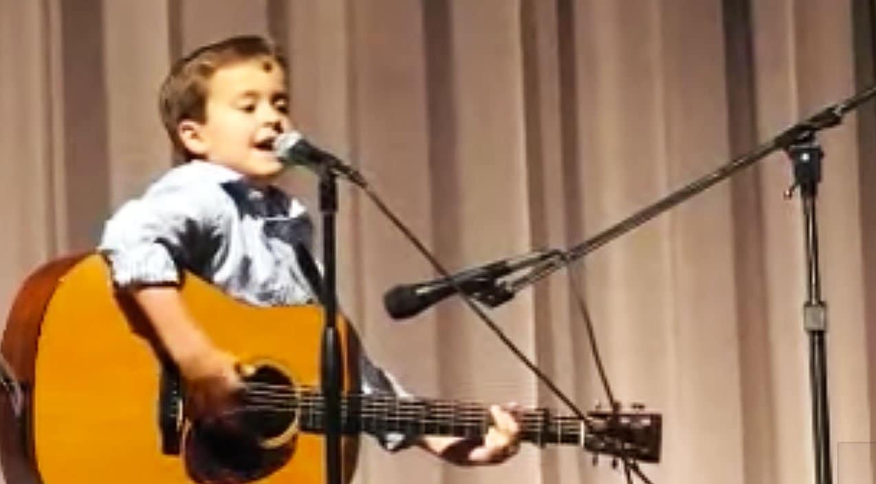 2nd Grader, “Little Johnny” Demonstrates Guitar Skills At 2008 School Performance | Country Music Videos