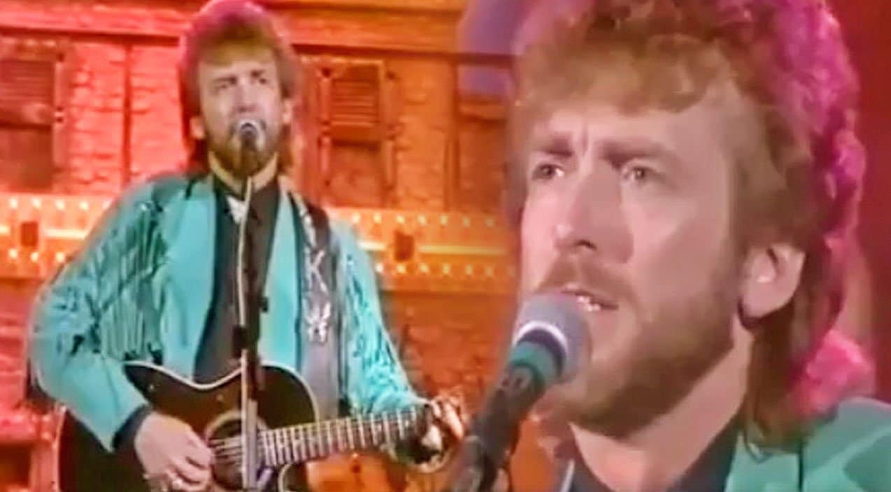 1989 Footage Shows Keith Whitley During One Of His Final Performances | Country Music Videos