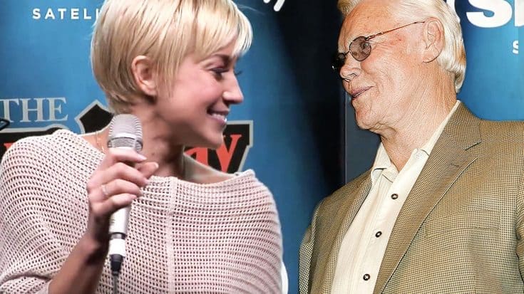 Kellie Pickler Puts Killer Twist On George Jones’ ‘White Lightning’ | Country Music Videos