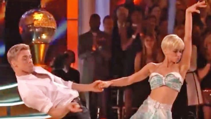 Kellie Pickler & Derek Hough Earn Perfect Score With Epic Jive On ‘DWTS’ | Country Music Videos