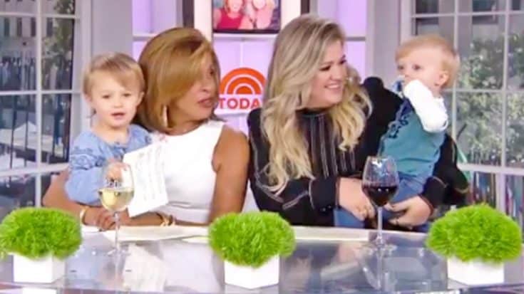 Kelly Clarkson’s Children Steal The Spotlight During Her ‘Today Show’ Appearance | Country Music Videos