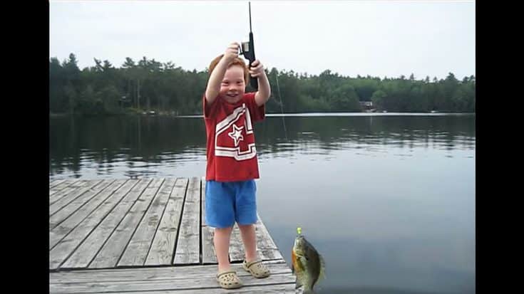 4-Year-Old Epically Catches Fish In Record Time | Country Music Videos