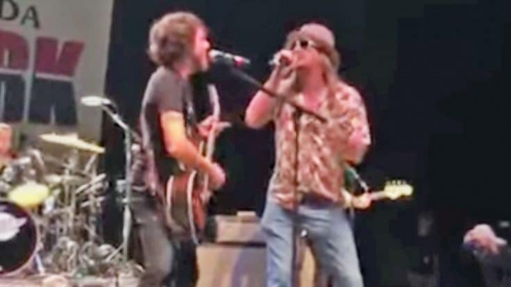 Unsuspecting Crowd Goes Wild When Kid Rock Joins Chris Janson For Surprise Performance | Country Music Videos