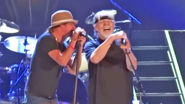 Kid Rock & Bob Seger Thrill Crowd With Killer ‘All Summer Long’ | Country Music Videos