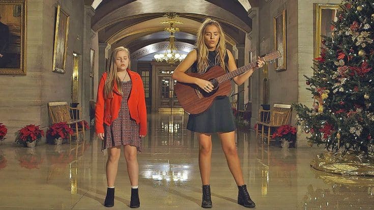 ‘Nashville’ Actresses Lennon & Maisy Perform Rendition of “Silent Night” | Country Music Videos