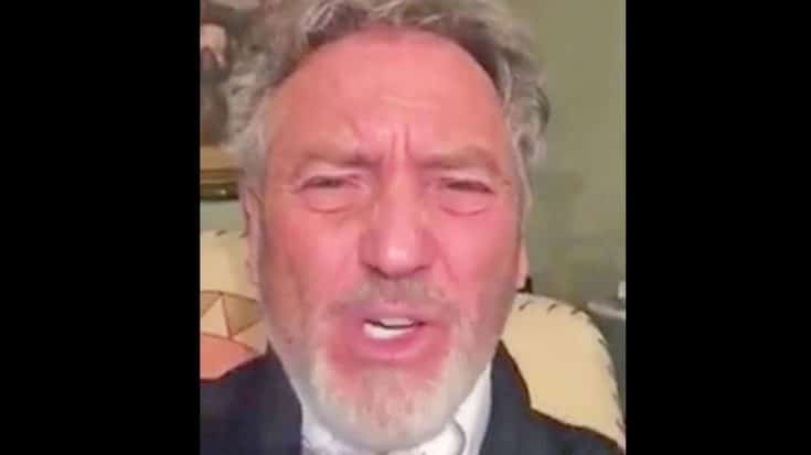 Country Legend Larry Gatlin Gets Fired Up About Barack Obama | Country Music Videos