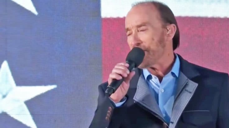 Lee Greenwood Electrifies With ‘God Bless The USA’ At Donald Trump’s Inauguration | Country Music Videos