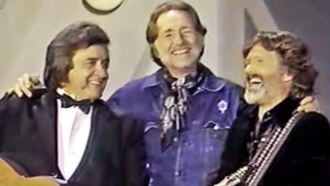 Magic Happens When Three Country Legends Sing ‘Me And Bobby McGee’ | Country Music Videos