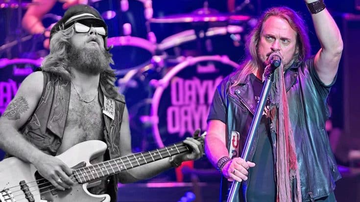 Skynyrd Performs Moving ‘Simple Man’ Tribute To Leon Shortly After His Death | Country Music Videos