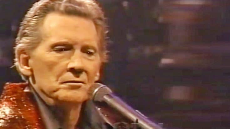 Jerry Lee Lewis Stuns Fans With Unexpected ‘Old Rugged Cross’ Performance | Country Music Videos