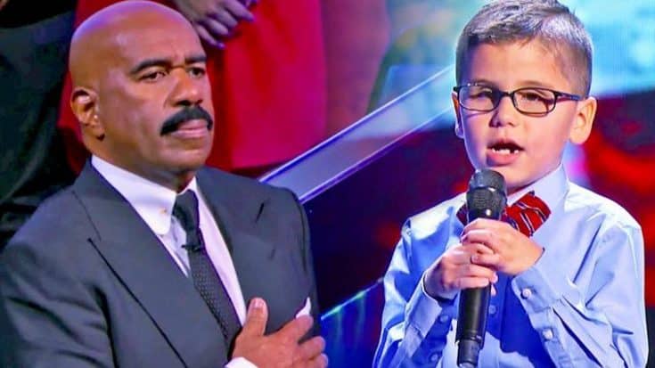 Sweet Little Boy Sings National Anthem For An Emotional Steve Harvey | Country Music Videos