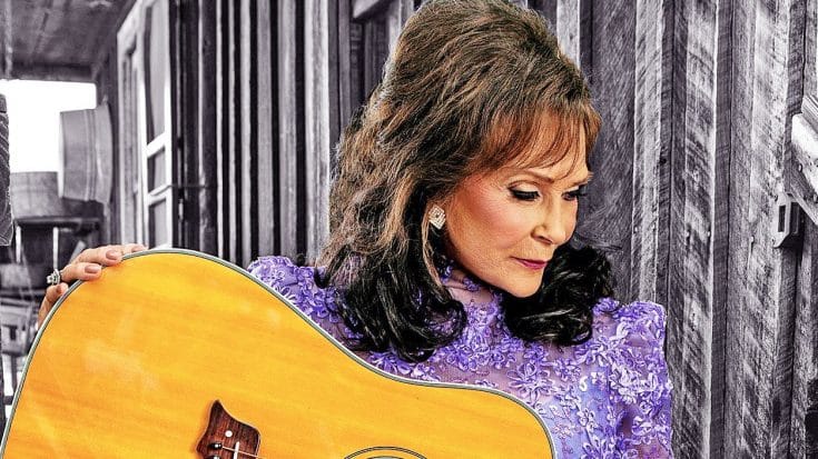 Loretta Lynn’s Family Offers Update On Her Health | Country Music Videos