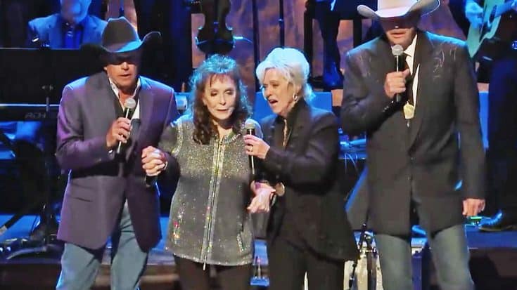 Country Music Legends Team Up For Unforgettable ‘Will The Circle Be Unbroken’ | Country Music Videos