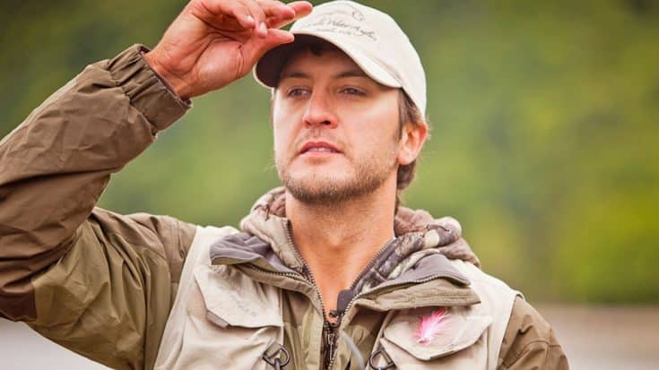 Luke Bryan Goes Ocean Fishing? What He Catches Will SHOCK You! | Country Music Videos