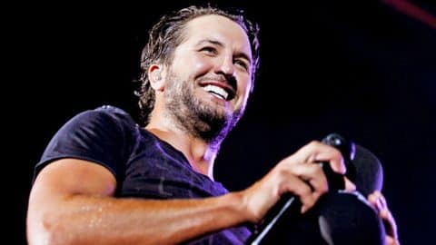 Luke Bryan Suffers Hilarious Wardrobe Malfunction During Concert