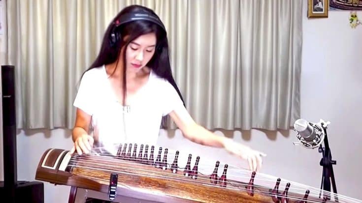 Young Woman Soars Through Stellar ‘Simple Man’ Solo On One Fascinating Instrument | Country Music Videos