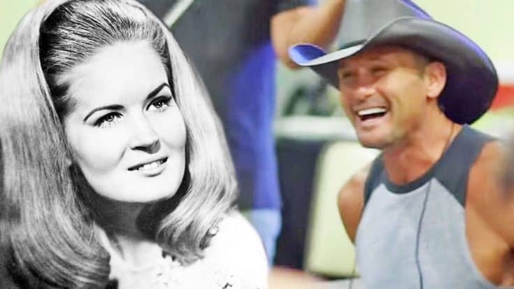 Tim McGraw Performs Inspiring Lynn Anderson Tribute With Most Iconic Song, ‘Rose Garden’ | Country Music Videos