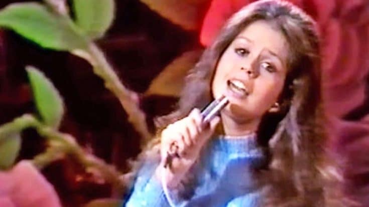 14-Year-Old Marie Osmond Enchants In 1974 Performance Of Debut Solo Single ‘Paper Roses’ | Country Music Videos