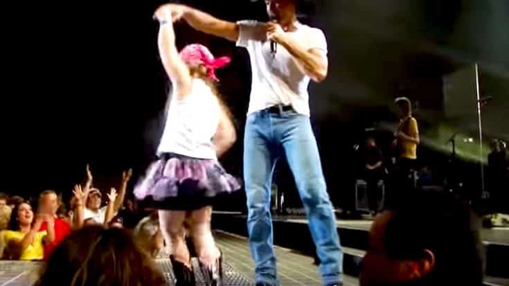 Tim McGraw Finds ‘Tiny Dancer’ And What Happens Next Is A Pure Fairytale! | Country Music Videos