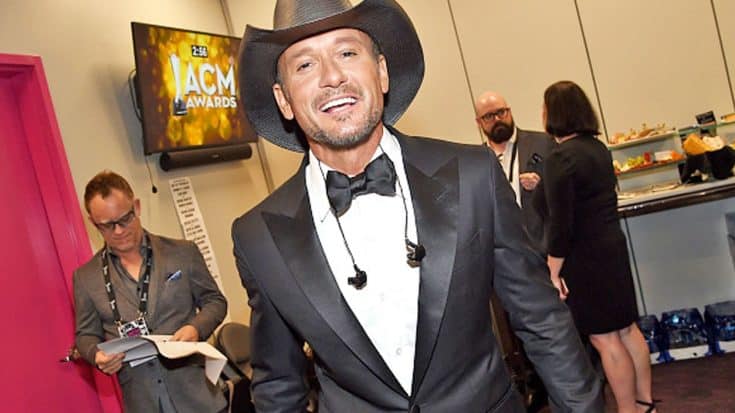 Shirtless Tim McGraw Posts Of Photo His Massive Catch And Fans Can’t Stop Talking | Country Music Videos