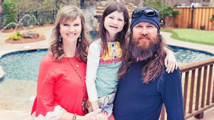Jase and Missy Robertson Talk About Mia’s Early Complications | Country Music Videos