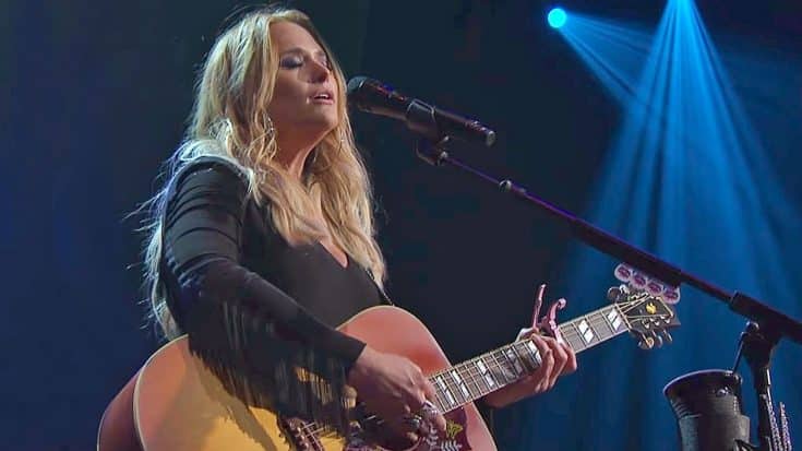 Miranda Lambert Will Capture Your Attention With This Heart-Tugging Performance Of ‘Tin Man’ | Country Music Videos
