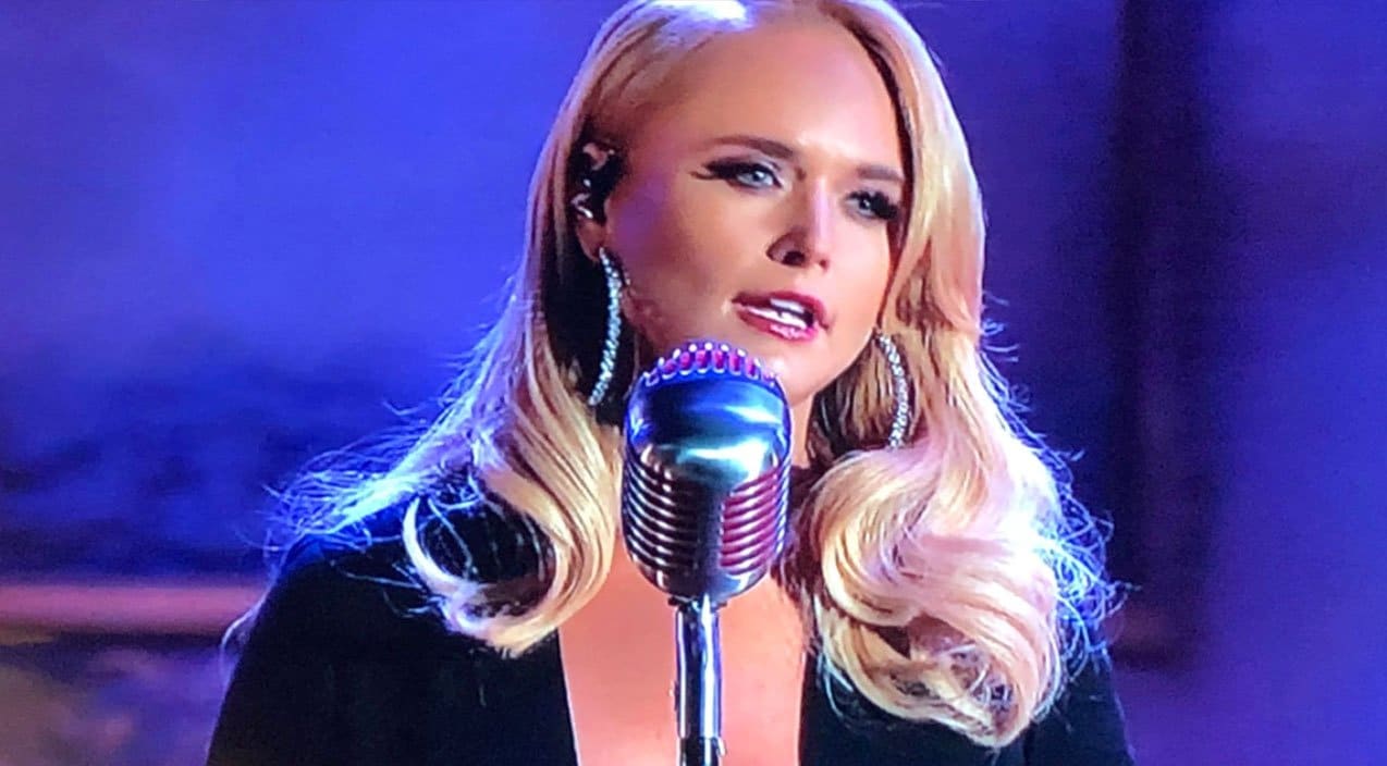 Miranda Lambert Delivers Performance Of ‘To Learn Her’ At 2017 CMA Awards | Country Music Videos