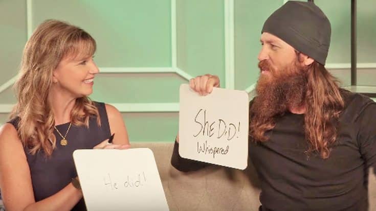 Watch Missy And Jase Robertson’s Epic Fail While Playing The Newlywed Game | Country Music Videos