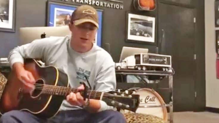 John Michael Montgomery’s 17-Year-Old Son Performs His Dad’s 1992 Song ‘Life’s A Dance’ | Country Music Videos