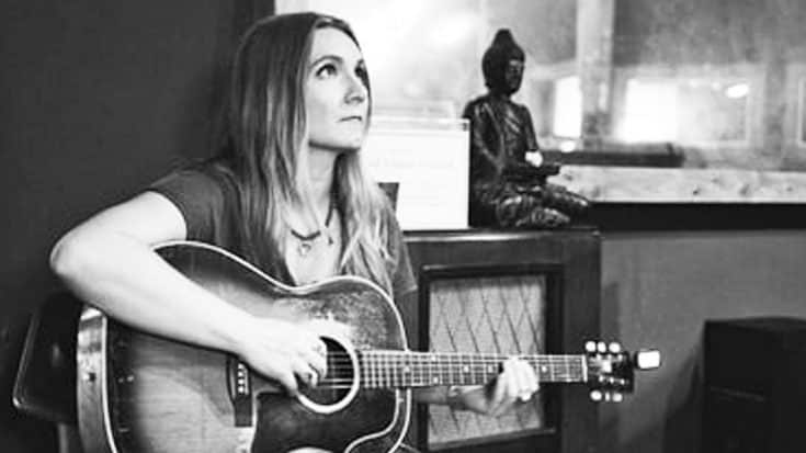 Drop Everything & Listen To Morgane Stapleton Sing The Hit Song She Wrote For Carrie Underwood | Country Music Videos