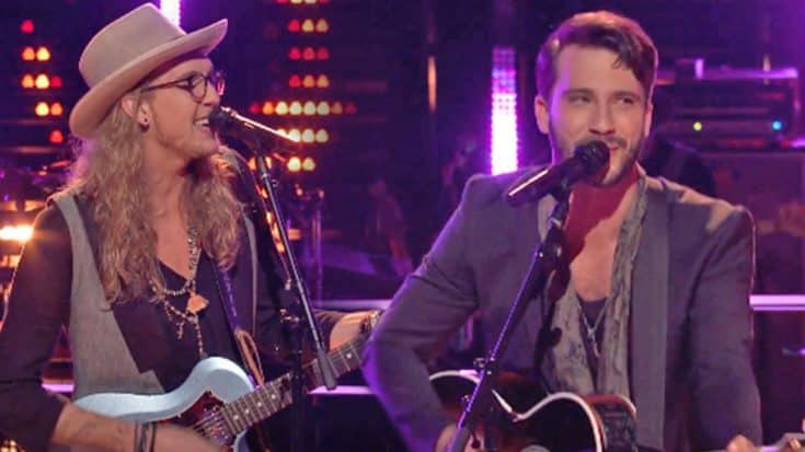 Two Nashville Natives Put Unique Spin On Popular Rock Song During Battle For Spot On Team Blake | Country Music Videos