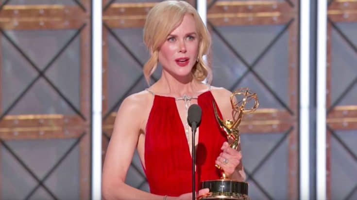 Nicole Kidman Tearfully Dedicates Emmy Win To Keith Urban & Their Daughters | Country Music Videos