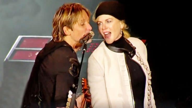 Nicole Kidman Joins Keith Urban On Stage For Tear-Jerking Tribute To Artists Lost In 2016 | Country Music Videos